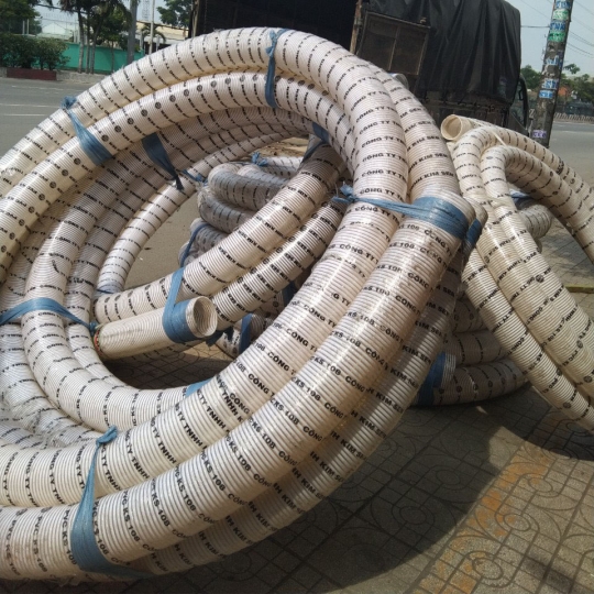 ỐNG GÂN NHỰA TRẮNG